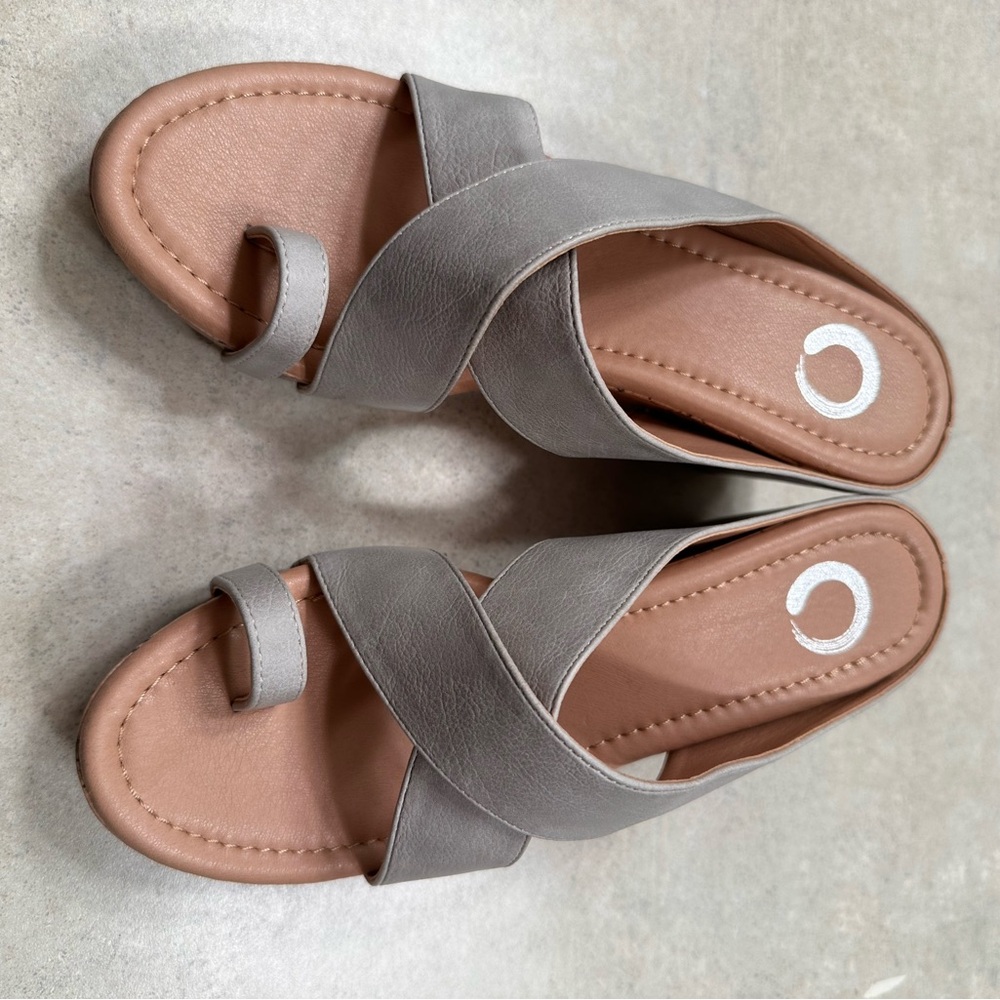 NWT Circus by Sam Edelman Grey Sandals